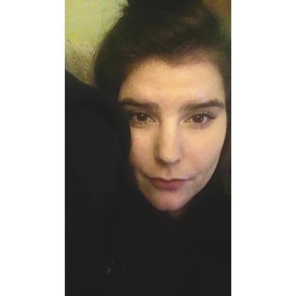 Meet your Posher, Mave - Picture 1 of 1